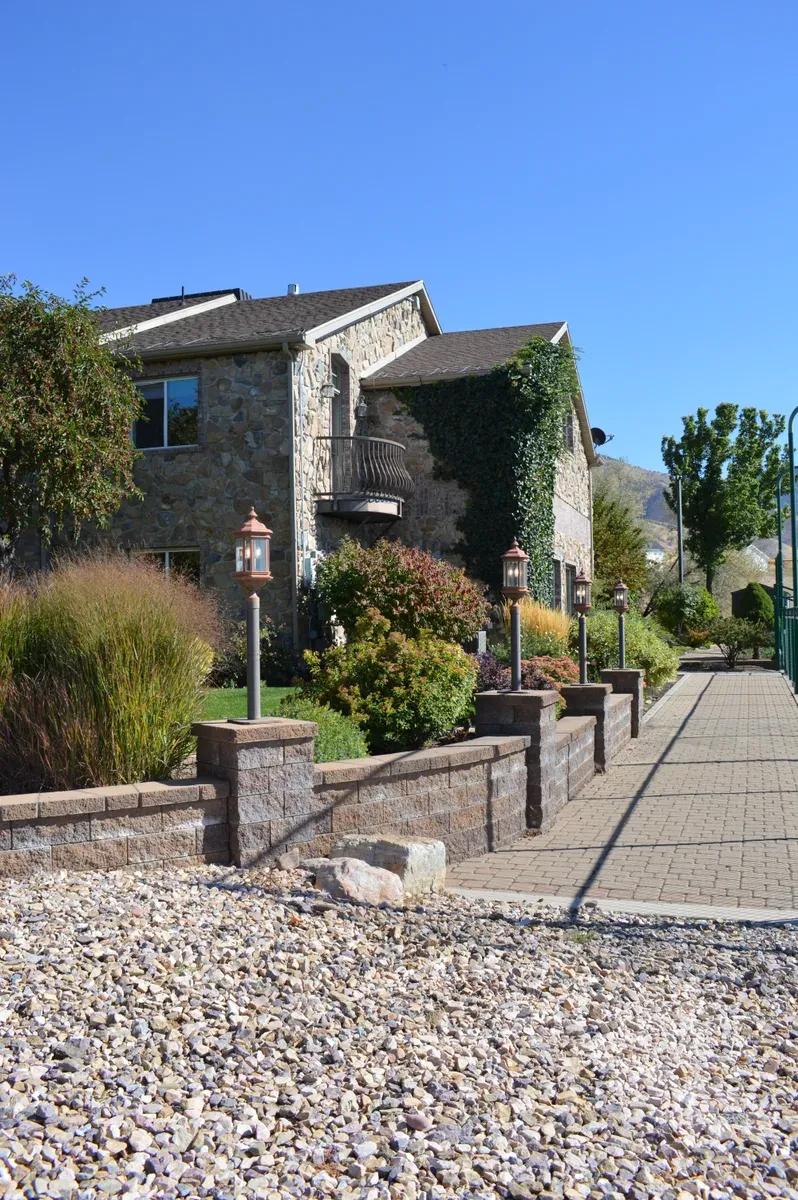 Residential hardscape installation surrounding pool area